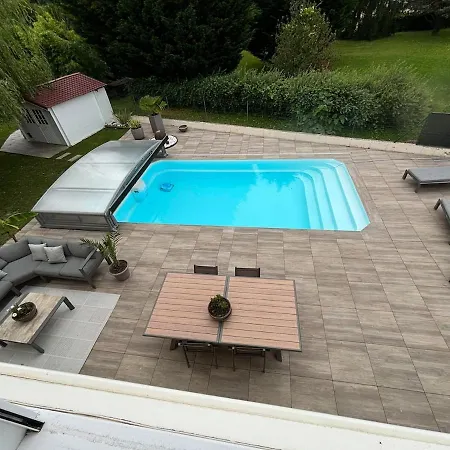 Piscine 아파트